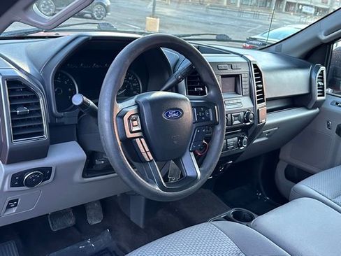 Used 2018 Ford F150 XLT w/ Trailer Tow Package image 25