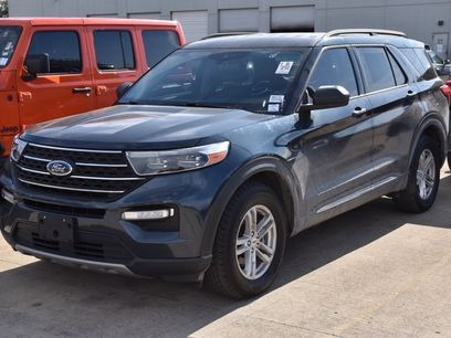 Certified 2022 Ford Explorer XLT w/ Equipment Group 202A