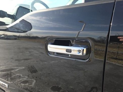 Used 2019 Ford F350 Lariat w/ Lariat Ultimate Package image 24