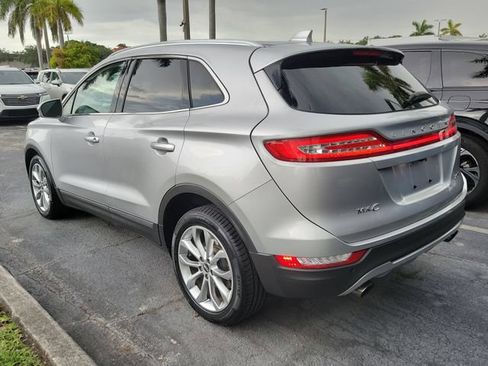 Used 2017 Lincoln MKC Select w/ Select Plus Package FWD image 4