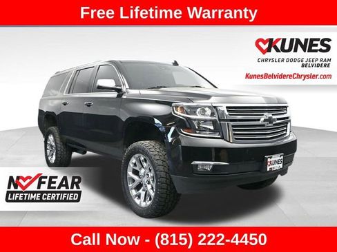 Used 2020 Chevrolet Suburban Premier AWD/4WD image 1