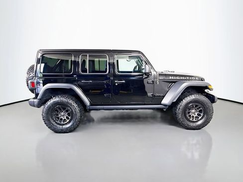 Used 2023 Jeep Wrangler Unlimited Sport AWD/4WD image 5