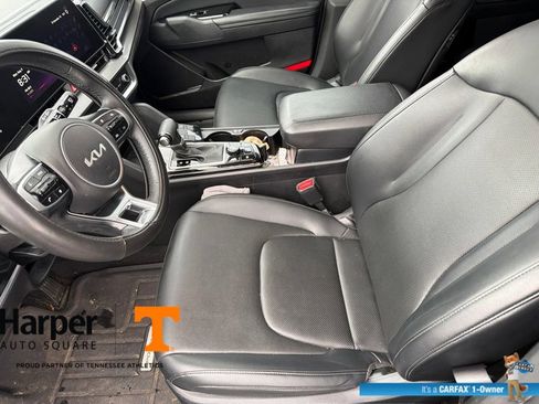 Used 2023 Kia Sportage EX FWD image 12