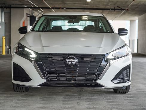 New 2025 Nissan Altima 2.5 S FWD image 3