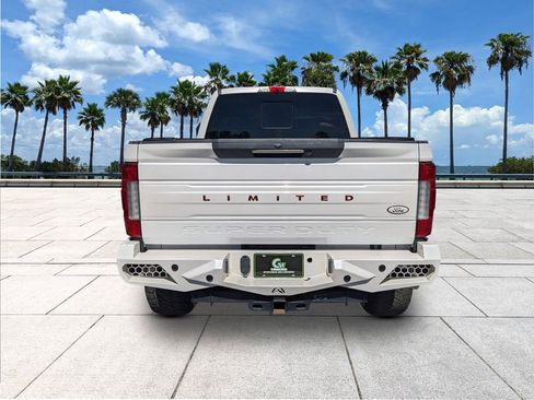 Used 2019 Ford F350 Limited w/ FX4 Off-Road Package AWD/4WD image 6