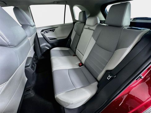 Used 2023 Toyota RAV4 Limited FWD image 22