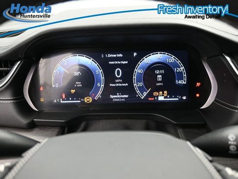 Used 2023 Jeep Grand Cherokee Overland AWD/4WD image 20