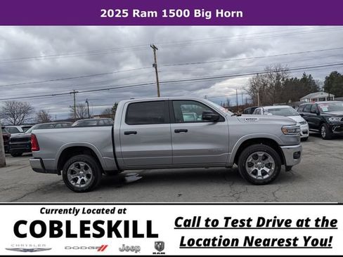 Used 2025 RAM 1500 Big Horn AWD/4WD image 35