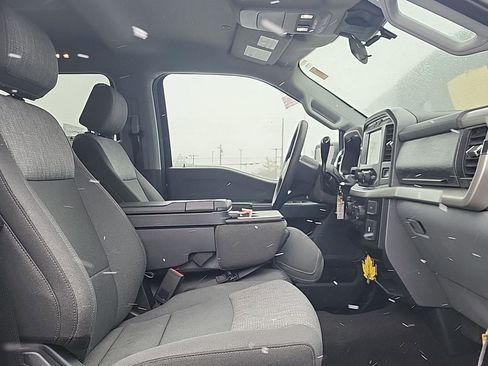 Used 2021 Ford F150 XLT w/ XTR Package image 12