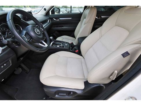 Used 2019 MAZDA CX-5 Touring FWD image 11