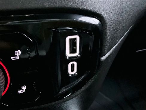 Used 2024 Chevrolet Silverado 1500 RST w/ Convenience Package II image 33