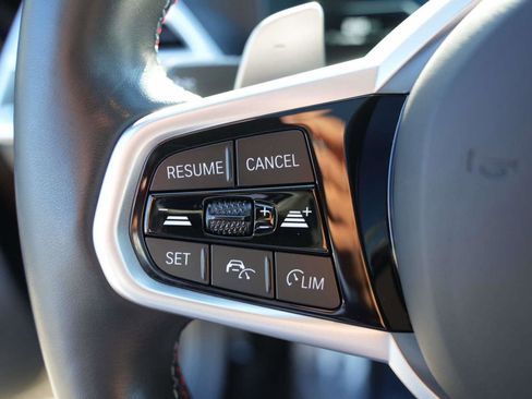 Used 2025 BMW M340i image 17