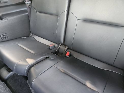 Used 2024 Mitsubishi Outlander SE FWD image 30