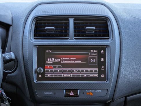 Used 2019 Mitsubishi Outlander Sport ES FWD image 21