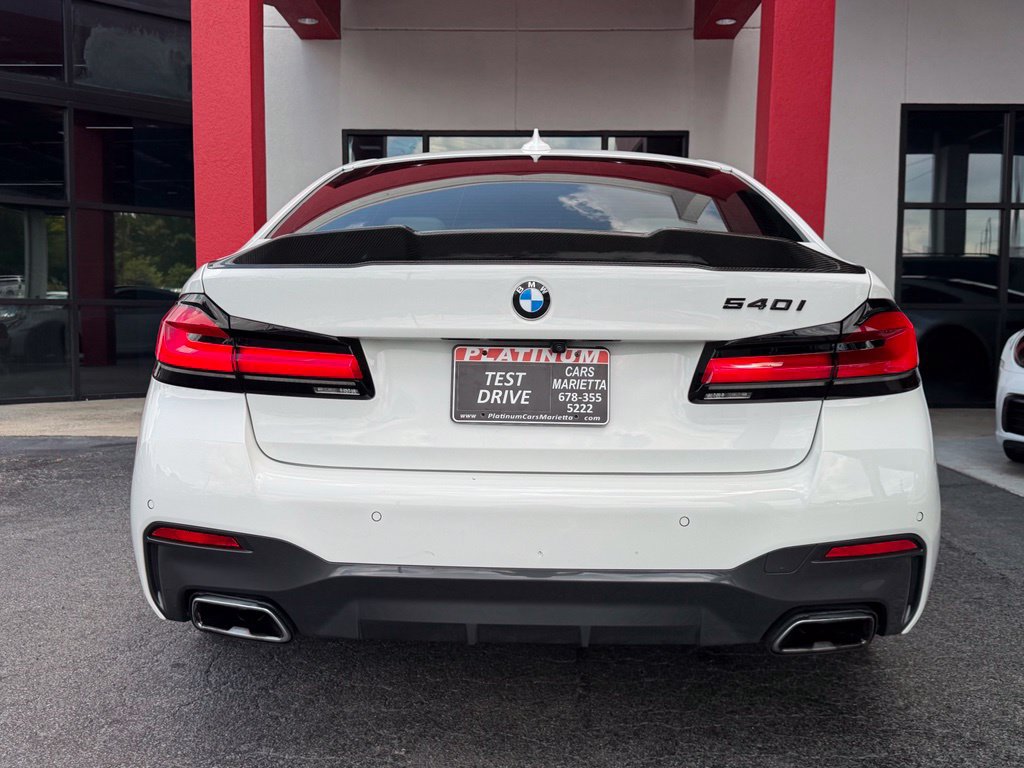 Used 2023 BMW 540i w/ M Sport Package RWD image 9