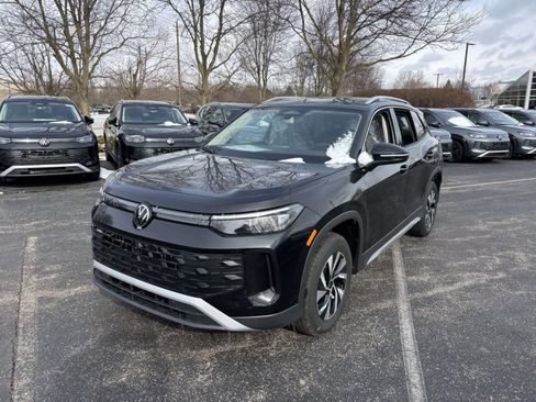 New 2026 Volkswagen Tiguan S image 3