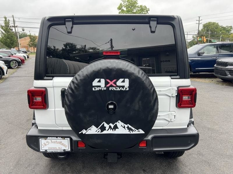 Used 2025 Jeep Wrangler Unlimited Sport AWD/4WD image 5