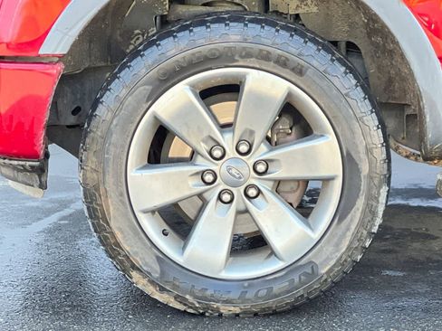 Used 2014 Ford F150 FX4 w/ Equipment Group 402A Luxury image 25