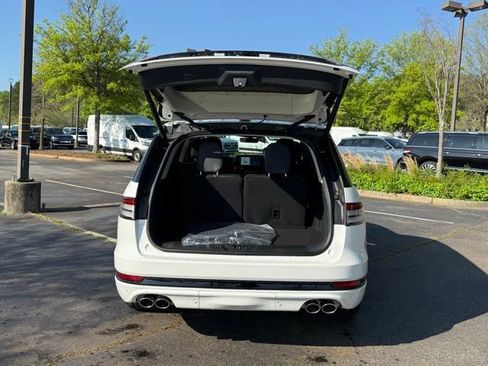 New 2025 Lincoln Aviator Reserve w/ Luxury Package image 6