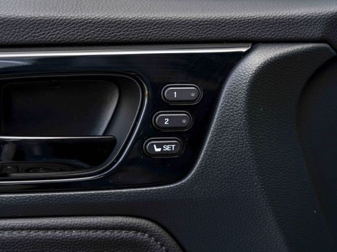 Used 2024 Honda Odyssey Elite image 40