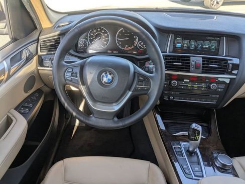 Used 2017 BMW X3 xDrive28i image 17