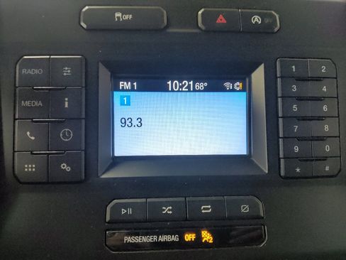 Used 2018 Ford F150 XL w/ Equipment Group 101A Mid AWD/4WD image 25