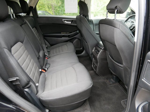 Used 2017 Ford Edge SEL AWD/4WD image 9