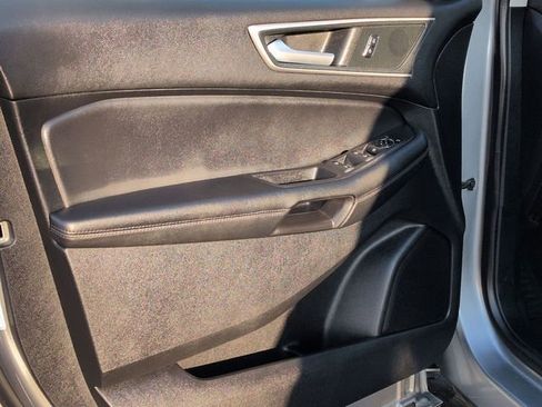 Used 2024 Ford Edge SEL image 14