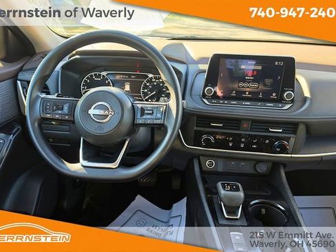 Used 2023 Nissan Rogue S AWD/4WD image 6