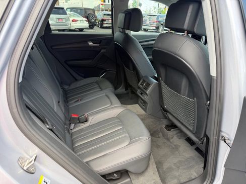 Used 2023 Audi Q5 2.0T Premium w/ Convenience Package AWD/4WD image 26