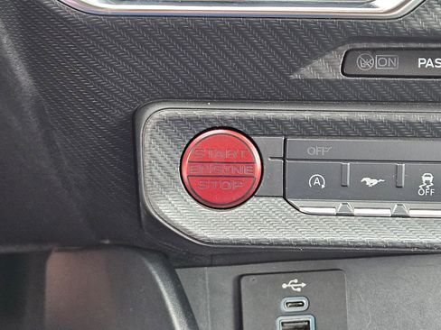 Used 2024 Ford Mustang Premium image 15