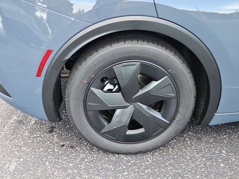 New 2026 Toyota Prius Plug-In Hybrid image 5