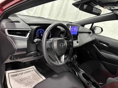 Used 2026 Toyota Corolla SE FWD image 15