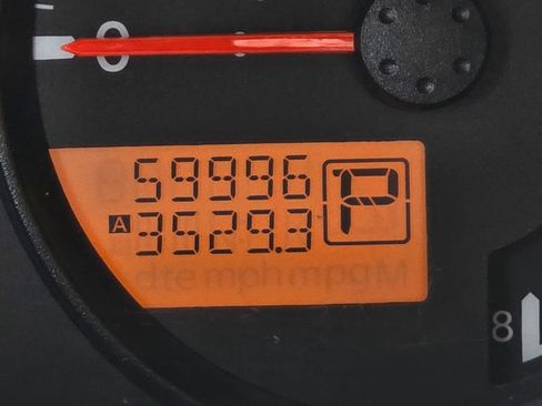 Used 2017 Nissan Frontier SV image 31