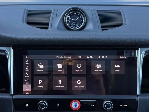 New 2026 Porsche Macan image 23