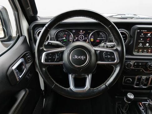 Used 2021 Jeep Wrangler Unlimited Sahara w/ Cold Weather Group image 20