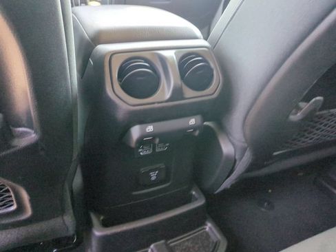 Used 2024 Jeep Wrangler Unlimited Rubicon 4xe w/ Convenience Group AWD/4WD image 23