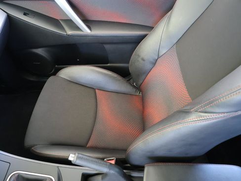Used 2012 MAZDA MAZDA3 Touring FWD image 19