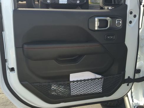 New 2026 Jeep Gladiator Rubicon w/ Safety Group image 14