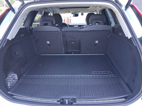 Used 2025 Volvo XC60 T8 Plus w/ Climate Package AWD/4WD image 34