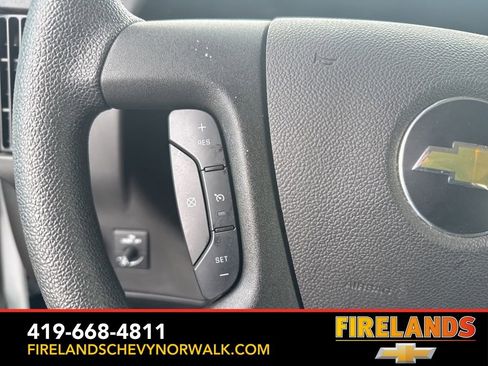 Used 2024 Chevrolet Express 3500 LT w/ LT Preferred Equipment Group image 7