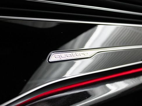 Used 2019 Audi Q8 Premium Plus w/ Premium Plus AWD/4WD image 37