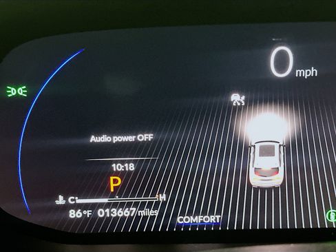 Used 2025 Acura MDX FWD w/ Technology Package image 18