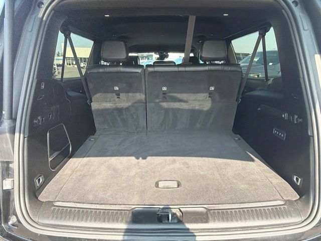 Used 2024 Jeep Wagoneer L Series III w/ Flexible Seating Group AWD/4WD image 16