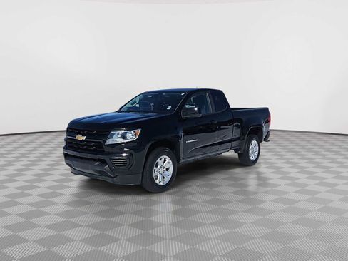 Used 2021 Chevrolet Colorado LT w/ Fleet Safety Package image 4