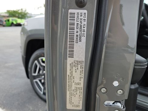 New 2026 Jeep Cherokee Laredo AWD/4WD image 16