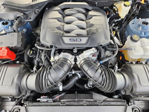 Used 2024 Ford Mustang GT Premium image 38