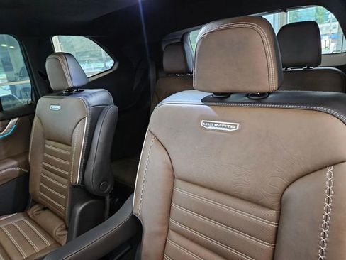 New 2026 GMC Acadia Denali Ultimate AWD/4WD image 19