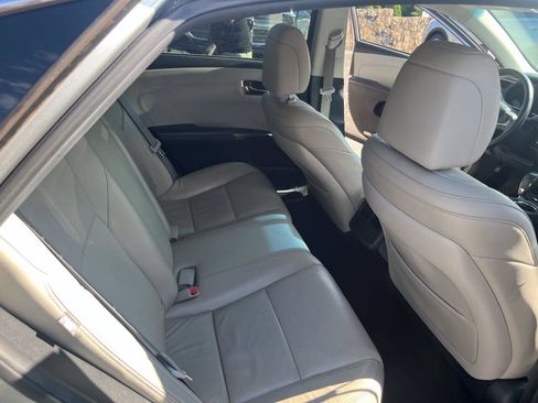 Used 2016 Toyota Avalon Touring w/ Protection Package FWD image 7