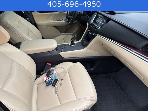 Used 2019 Cadillac XT5 Premium Luxury w/ Driver Assist Package image 13